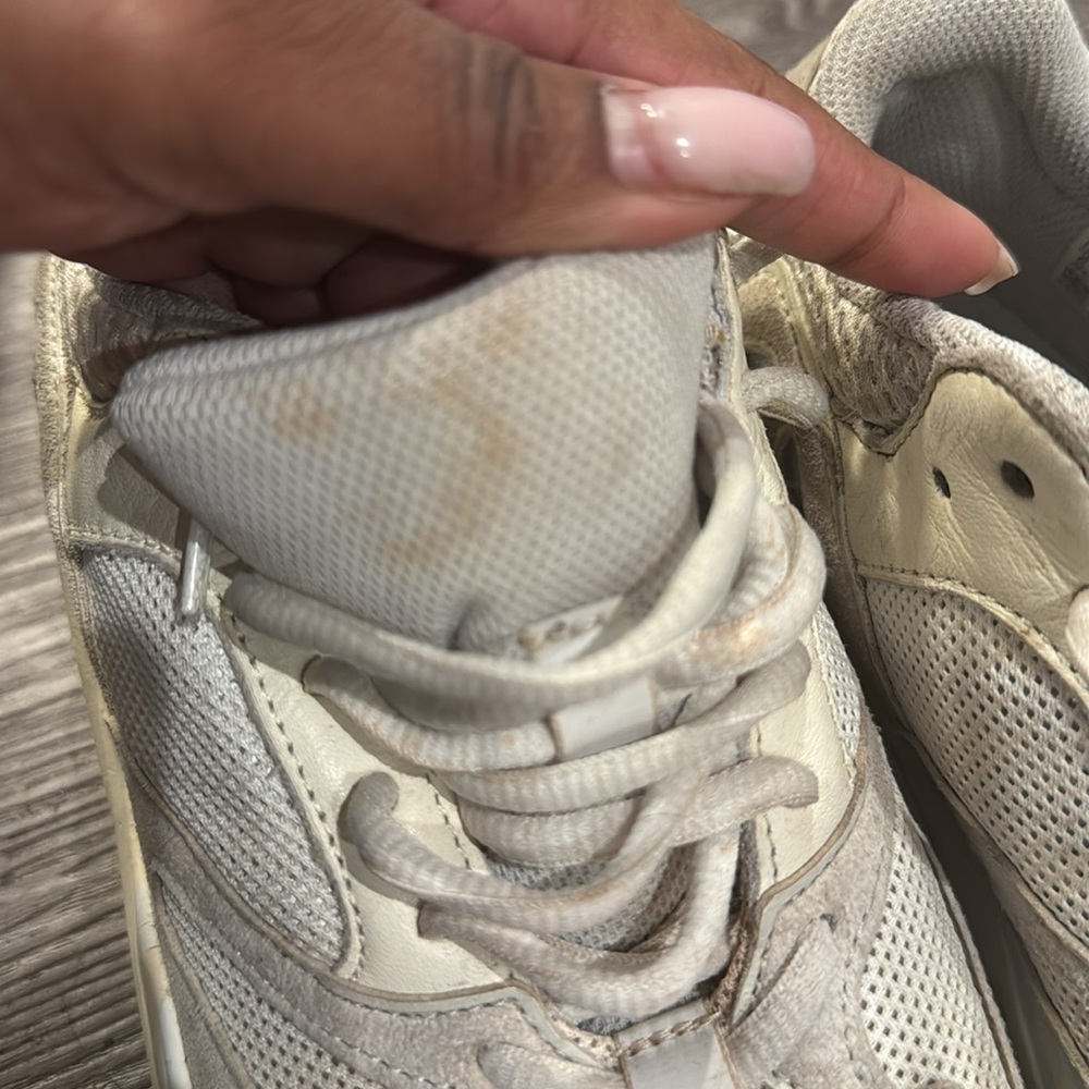 yeezy 700 analog - Picture 3 of 4